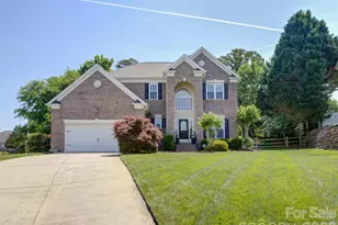 10907 McAlpine Valley Ct, Charlotte, NC 28277 - Photo 1