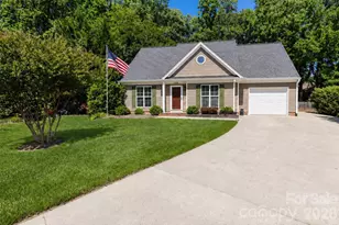 126 Tara Lynn Ct, Mooresville, NC 28115 - Photo 1