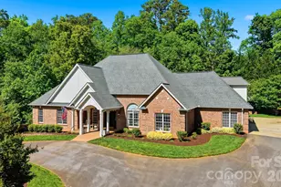 890 18th Ave Ct NW, Hickory, NC 28601 - Photo 1