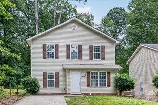 2304 Juniper Dr, Charlotte, NC 28269 - Photo 1