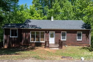 722 E F St, Newton, NC 28658 - Photo 1