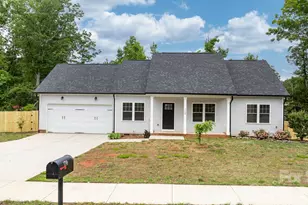 1700 Ivey Ct, Maiden, NC 28650 - Photo 1