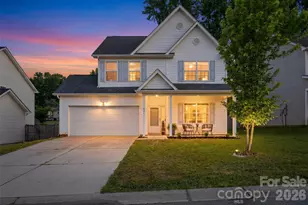 425 Laurel Fork Dr, Fort Mill, SC 29715 - Photo 1