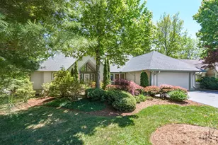 133 Forest View Dr, Flat Rock, NC 28731 - Photo 1