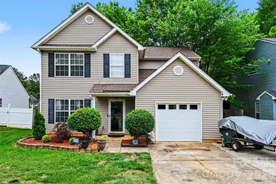 5846 Hewitt Drive, Charlotte, NC 28269 - Photo 1