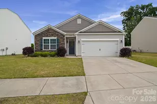2228 Apple Glen Ln, Charlotte, NC 28269 - Photo 1