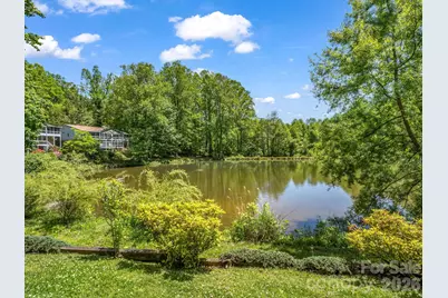 68 Lakeview Court, Brevard, NC 28712 - Photo 1