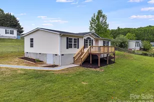 44 Morning Ln, Hendersonville, NC 28792 - Photo 1