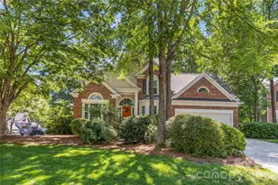 6210 Maple Cove Ln, Charlotte, NC 28269 - Photo 1