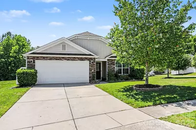 4727 McClure Road, Charlotte, NC 28216 - Photo 1