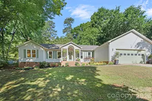 154 Quiet Cove Rd, Mooresville, NC 28117 - Photo 1