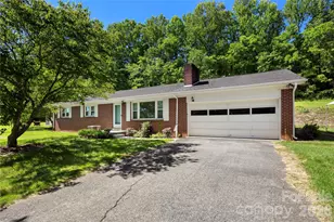83 Honeysuckle Ln, Burnsville, NC 28714 - Photo 1