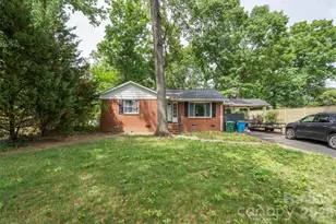 706 Brian Cir, Pineville, NC 28134 - Photo 1