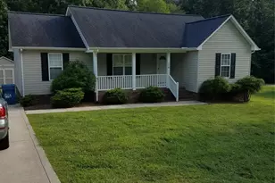 104 E Pine St, Maiden, NC 28650 - Photo 1
