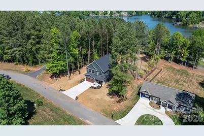 5256 Whitewater Drive, Hickory, NC 28601 - Photo 1