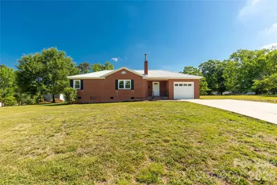 503 N Wylie Street, Lancaster, SC 29720 - Photo 1