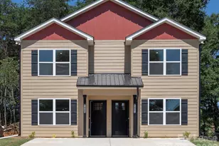 2753 34th St Pl NE, Hickory, NC 28601 - Photo 1