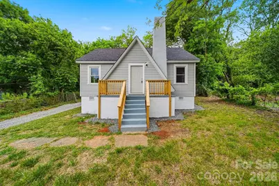 912 S Center Street, Hickory, NC 28602 - Photo 1