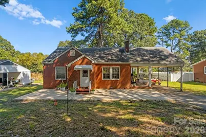 1222 E Park Drive, Gastonia, NC 28054 - Photo 1
