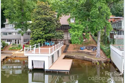 1214 E Lakeshore Drive, Landrum, SC 29356 - Photo 1