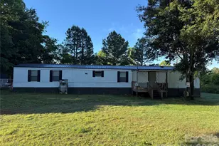 131 Bethany Woods Ln, Statesville, NC 28625 - Photo 1