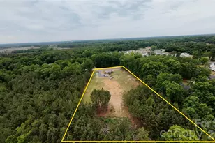 421 E Passaic St, Peachland, NC 28133 - Photo 1