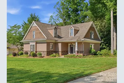 911 Weymouth Drive, Gastonia, NC 28056 - Photo 1