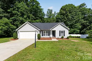 209 Red Oak Ct, Gastonia, NC 28052 - Photo 1