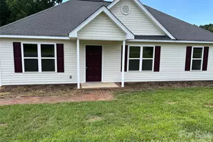 1002 Crescent Way, Wingate, NC 28174 - Photo 1
