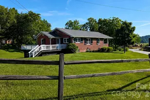 522 Calvert Rd, Brevard, NC 28712 - Photo 1