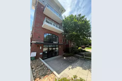 1903 Kenilworth Avenue #306-A, Charlotte, NC 28203 - Photo 1