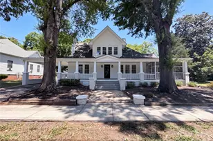 329 W McLelland Ave, Mooresville, NC 28115 - Photo 1