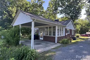 209 S Roxford Rd, Kings Mountain, NC 28086 - Photo 1