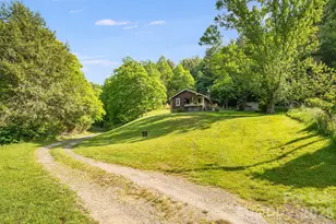 130 Black Crow Rd, Burnsville, NC 28714 - Photo 1