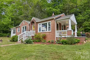 2627 White Oak Rd, Burnsville, NC 28714 - Photo 1