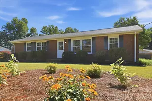 1102 N 12th St, Bessemer City, NC 28016 - Photo 1