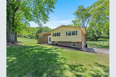 182 Fairway Hills Drive, Waynesville, NC 28786 - Photo 1