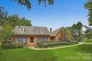 402 S Providence Rd, Waxhaw, NC 28173 - Photo 1