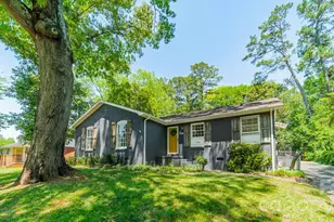 7116 Sherbourne Dr, Charlotte, NC 28210 - Photo 1