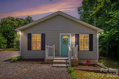 313 Oakland Avenue, Belmont, NC 28012 - Photo 1