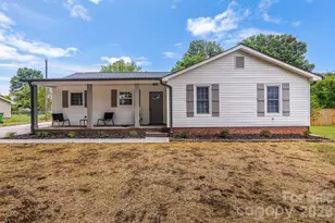 12101 Charing Grove Ln, Charlotte, NC 28273 - Photo 1