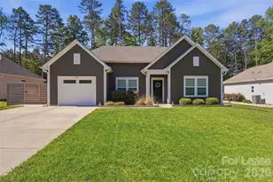 4524 Mountain Island Rd, Charlotte, NC 28214 - Photo 1