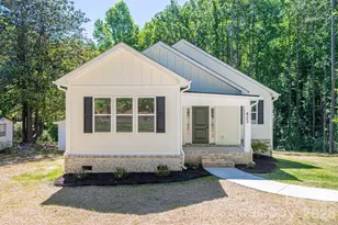 423 S Pinchback Ave, Bessemer City, NC 28016 - Photo 1
