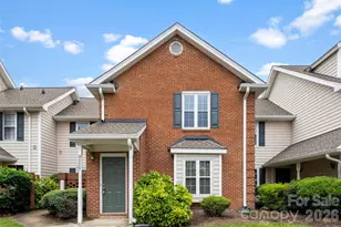 9320 S Vicksburg Park Ct, Charlotte, NC 28210 - Photo 1