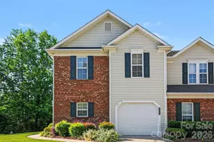 8917 Cinnabay Dr, Charlotte, NC 28216 - Photo 1
