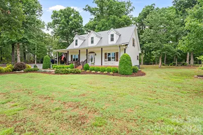 1744 Lowe Drive, Catawba, NC 28609 - Photo 1
