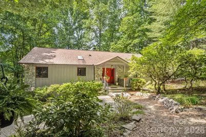 36 Foxglove Road, Hendersonville, NC 28739 - Photo 1
