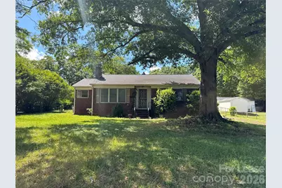 106 Crest Street, Mount Holly, NC 28120 - Photo 1