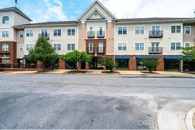 1410 4th Street Drive NW #201, Hickory, NC 28601 - Photo 1