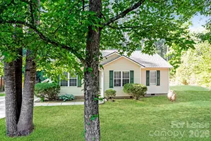 184 Brook Creek Dr, Troutman, NC 28166 - Photo 1